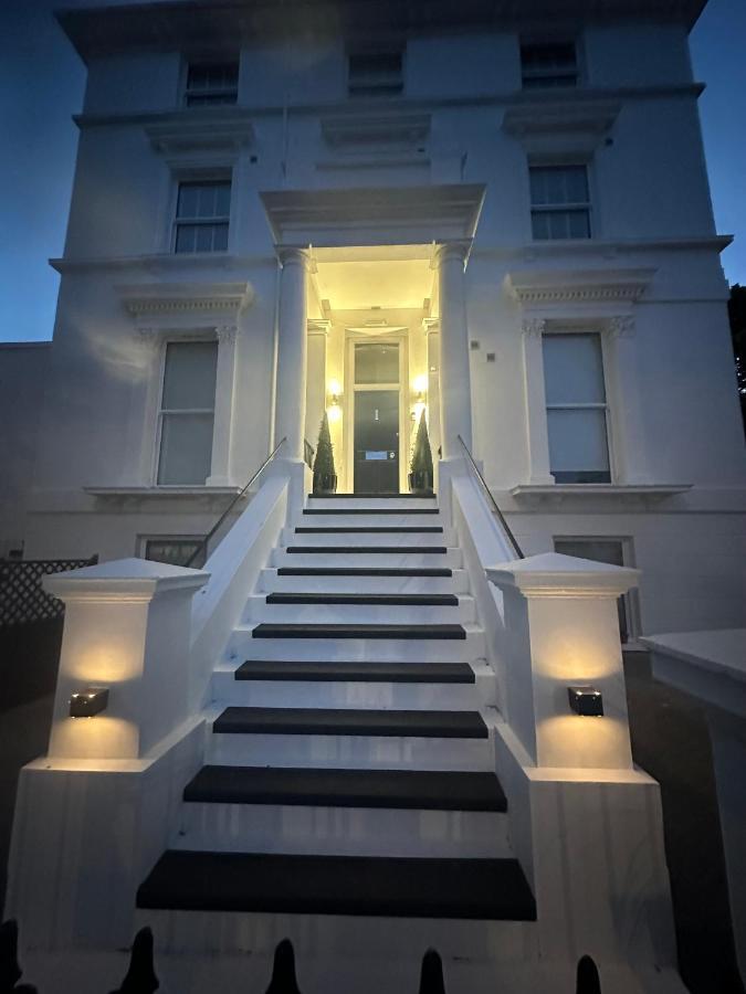 Boutique Nights Aparthotel Eastbourne Eksteriør bilde