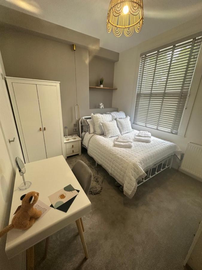 Boutique Nights Aparthotel Eastbourne Eksteriør bilde